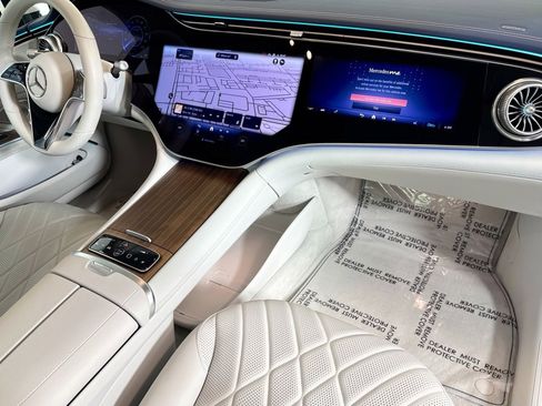 Used 2022 Mercedes-Benz EQS 580 EQS 580 4MATIC Sedan image 28