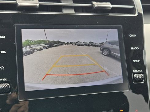 Certified 2024 Hyundai Tucson SEL FWD image 19