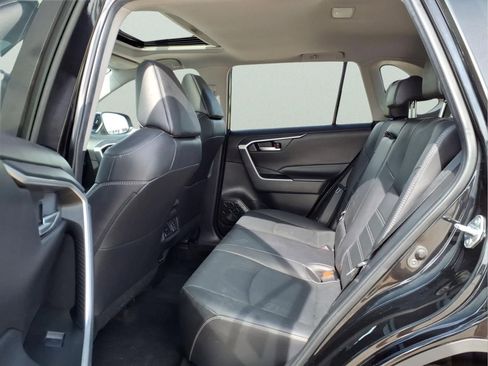 Used 2023 Toyota RAV4 XLE Premium FWD image 12
