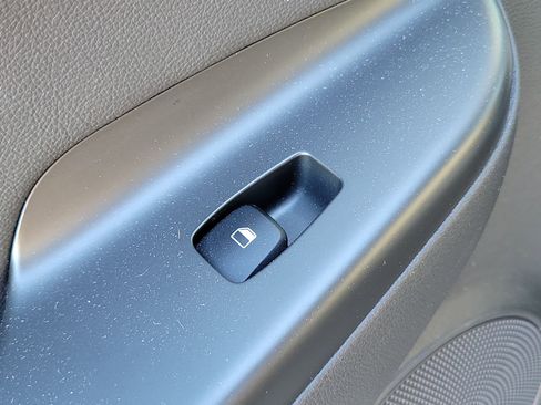 Used 2021 Hyundai Kona Ultimate w/ Cargo Package image 14