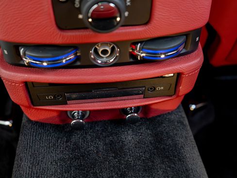 Used 2016 Rolls-Royce Ghost image 34