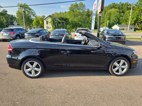 Used 2012 Volkswagen Eos Lux image 10