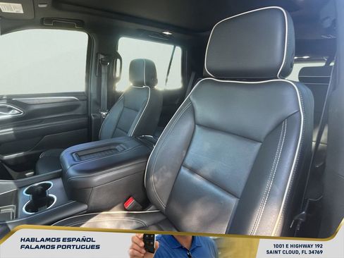 Used 2023 GMC Yukon SLT RWD image 16