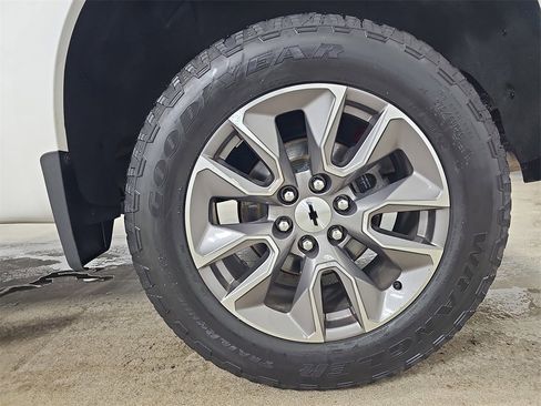 Used 2020 Chevrolet Silverado 1500 RST image 40