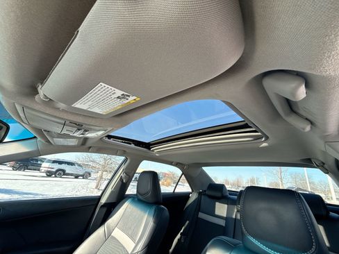 Used 2012 Toyota Camry SE image 22