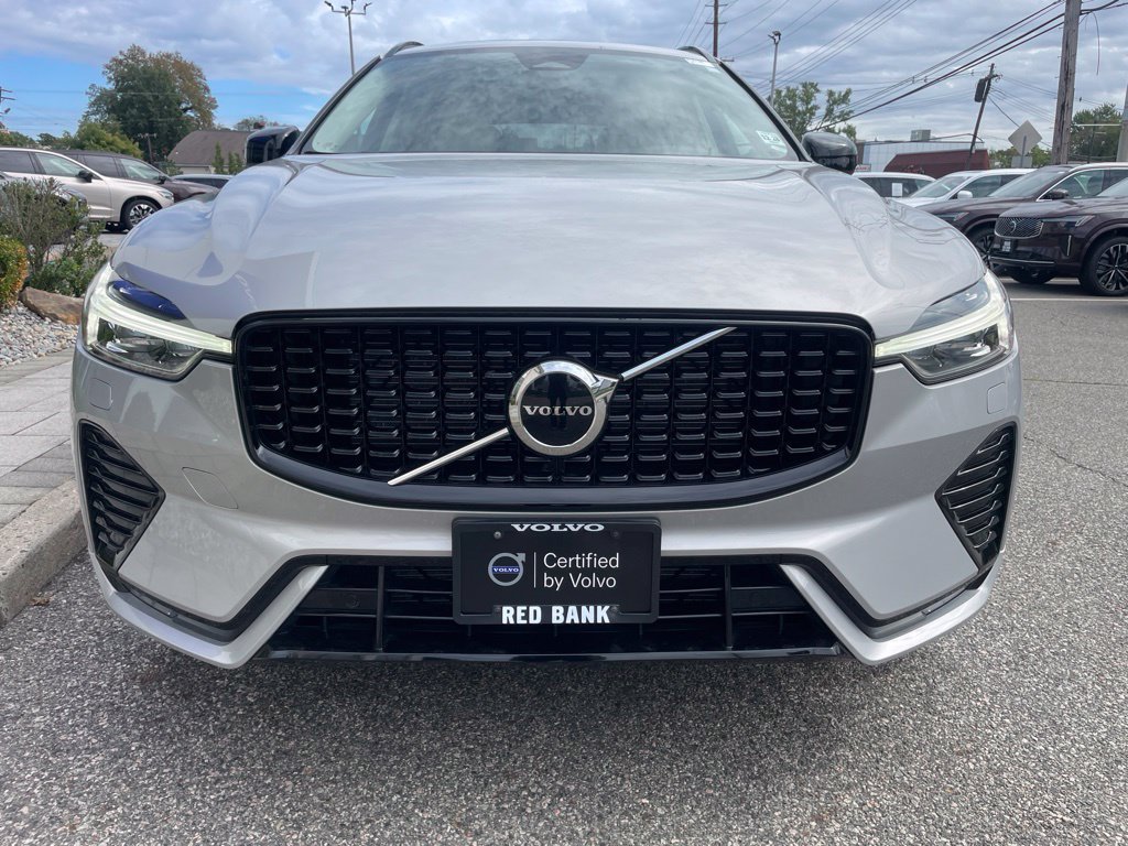 Certified 2024 Volvo XC60 B5 Core w/ Climate Package AWD/4WD image 8