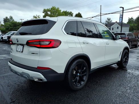 Used 2023 BMW X5 xDrive40i w/ Premium Package AWD/4WD image 5