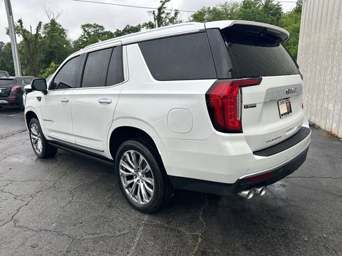 Used 2021 GMC Yukon Denali w/ Denali Ultimate Package AWD/4WD image 8