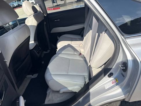 Used 2014 Lexus RX 450h FWD image 19