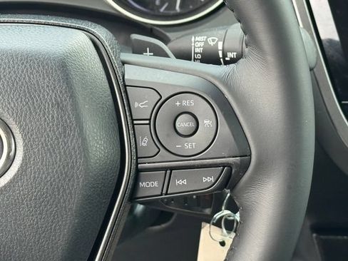 Used 2023 Toyota Camry SE FWD image 23