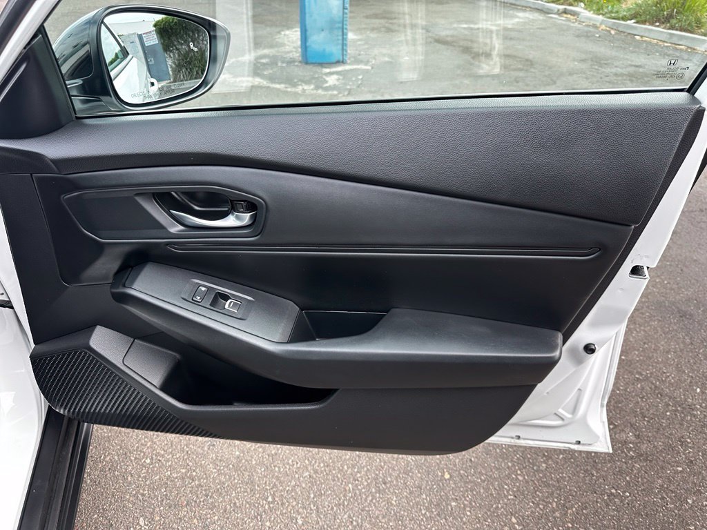 Certified 2025 Honda Accord SE image 15
