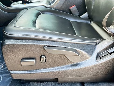 Used 2021 Chevrolet Colorado ZR2 image 18