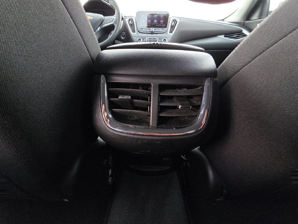 Used 2024 Chevrolet Malibu LT FWD image 30