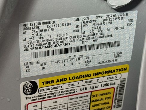 Used 2025 Ford Expedition Platinum AWD/4WD image 40