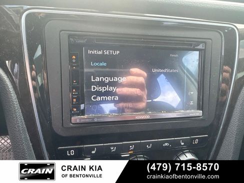 Used 2014 Volkswagen Passat TDI SEL Premium FWD image 19