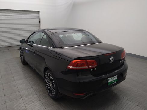 Used 2015 Volkswagen Eos Executive FWD image 5