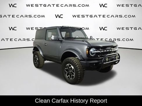 Used 2022 Ford Bronco Outer Banks image 2