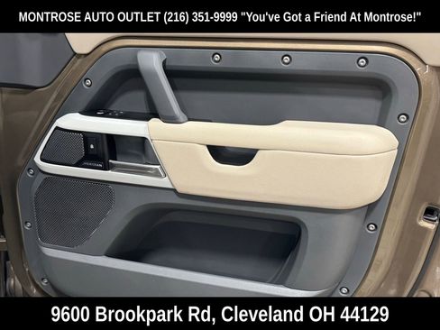 Used 2020 Land Rover Defender 110 First Edition image 48