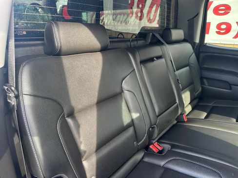 Used 2014 GMC Sierra 1500 SLT w/ SLT Crew Cab Value Package image 21