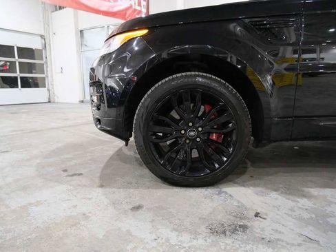Used 2017 Land Rover Range Rover Sport HSE Dynamic image 5