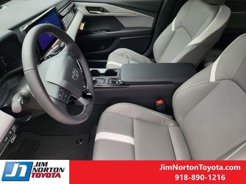 New 2026 Toyota Camry SE FWD image 13