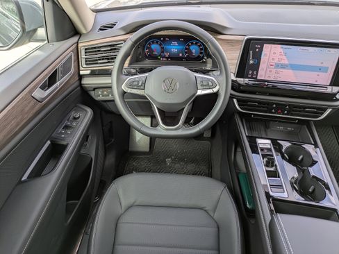 New 2026 Volkswagen Atlas SEL image 17