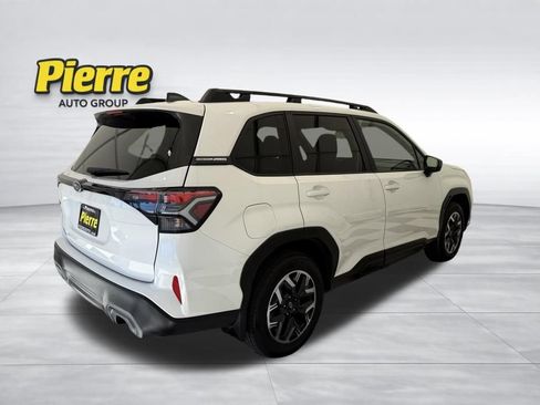 Used 2025 Subaru Forester Premium w/ Convenience Package #2 AWD/4WD image 5