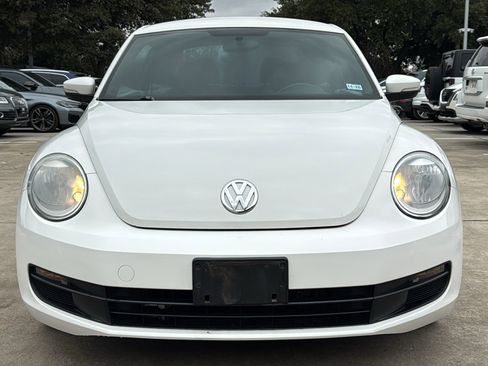Used 2014 Volkswagen Beetle 2.5 image 2