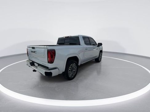Used 2026 GMC Sierra 1500 Denali Ultimate AWD/4WD image 8