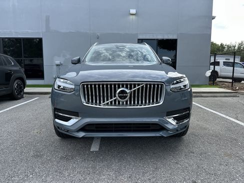 Used 2023 Volvo XC90 B6 Plus AWD/4WD image 12