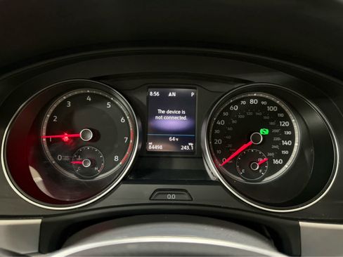 Used 2019 Volkswagen Atlas SE FWD image 26