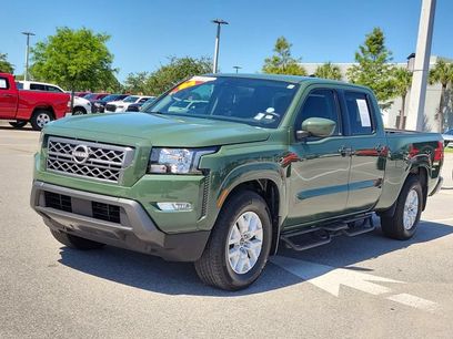 Used 2024 Nissan Frontier SV w/ Technology Package