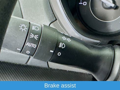 Used 2017 Subaru Impreza 2.0i Premium image 14