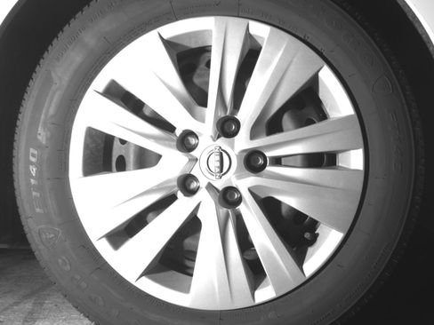 Used 2025 Nissan Sentra S FWD image 13