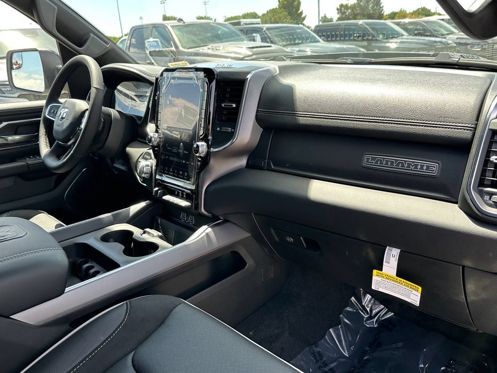 New 2026 RAM 1500 Laramie w/ Night Edition AWD/4WD image 12