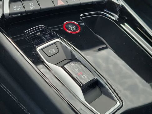 New 2026 Audi S e-tron GT Premium Plus AWD/4WD image 25