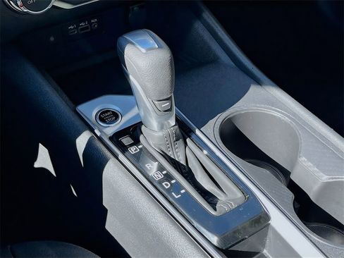 Used 2025 Nissan Altima 2.5 S image 18