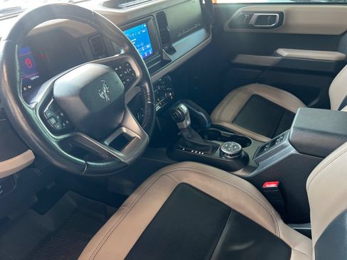 Used 2021 Ford Bronco Wildtrak AWD/4WD image 7