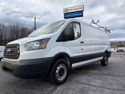 Used 2018 Ford Transit 250 148 Low Roof image 3