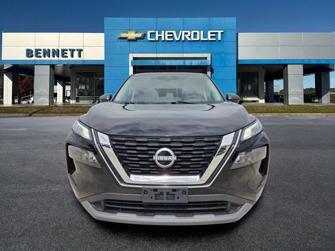 Used 2023 Nissan Rogue S FWD image 2
