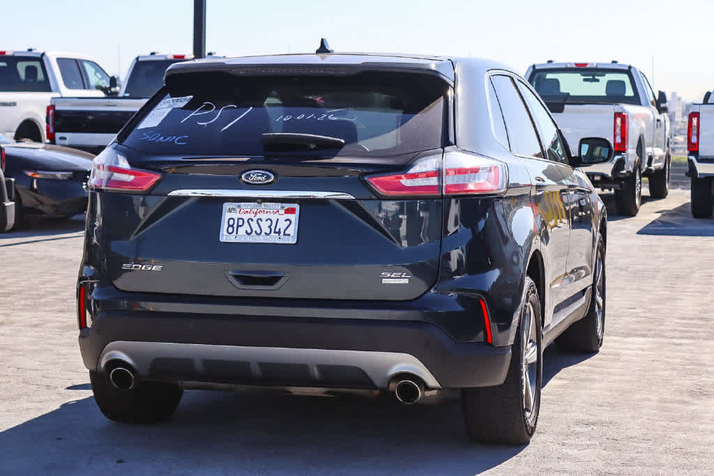 Used 2019 Ford Edge SEL w/ Equipment Group 201A FWD image 4