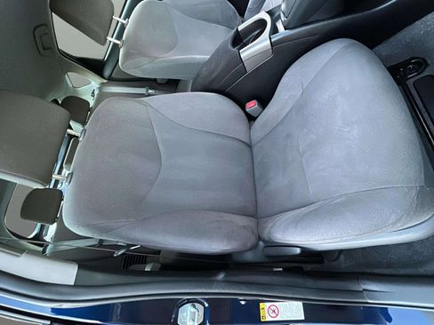 Used 2015 Toyota Prius Three image 43