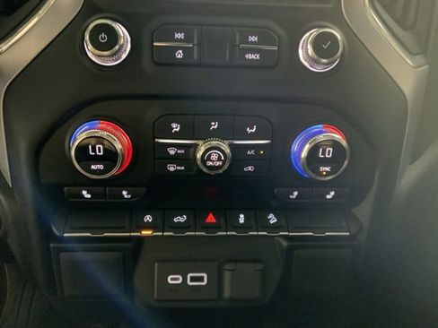Used 2021 GMC Sierra 1500 Elevation w/ X31 Off-Road Package AWD/4WD image 22