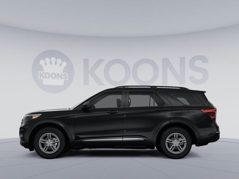 Used 2024 Ford Explorer XLT w/ Class IV Trailer Tow Package AWD/4WD image 2