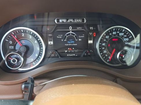 Used 2020 RAM 1500 Laramie RWD image 19