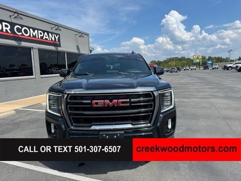 Used 2021 GMC Yukon AT4 w/ Rear Media and Nav Package AWD/4WD image 16