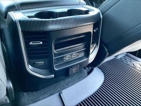Used 2025 RAM 1500 Big Horn AWD/4WD image 13