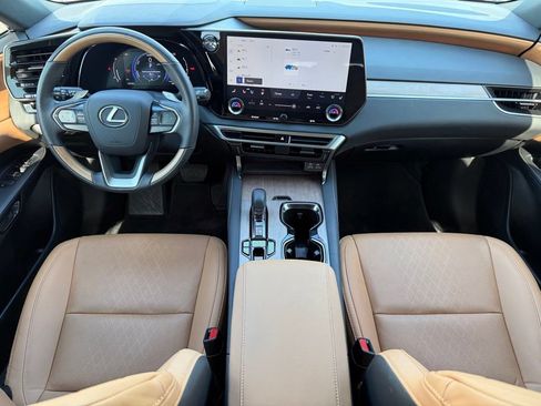 Used 2024 Lexus RX 350 w/ Technology Package AWD/4WD image 4