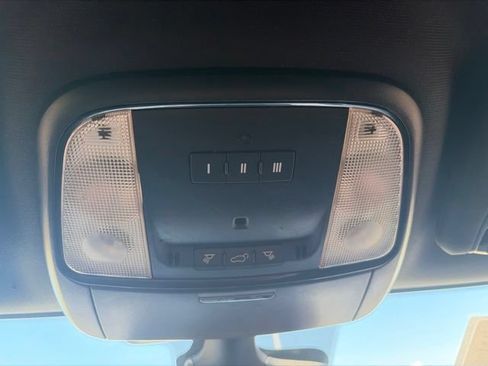 Used 2022 Dodge Durango GT RWD image 22
