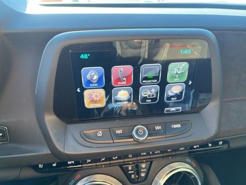 Used 2017 Chevrolet Camaro ZL1 image 29